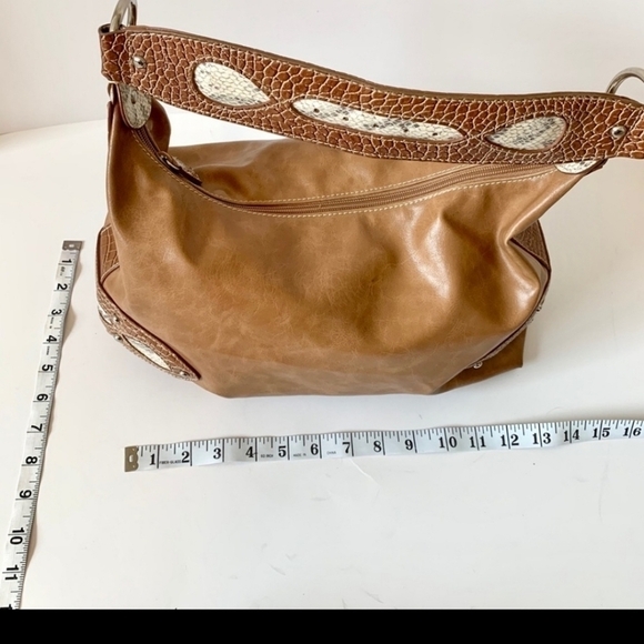 𝅺NINE WEST Faux Leather Caramel Color Hobo Bag - Picture 9 of 9
